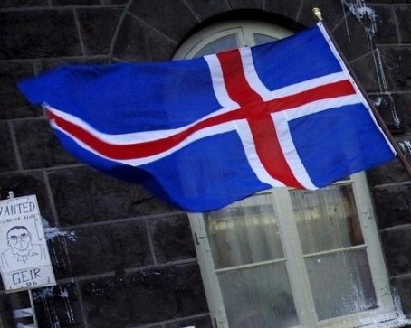ISLANDIA: ¡¡¡ESTO SÍ ES REVOLUCIÓN!!!, PERO NADIE SE HA ENTERADO…  Islandia-geir-wanted