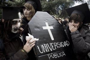 APTOPIX Spain University Protest